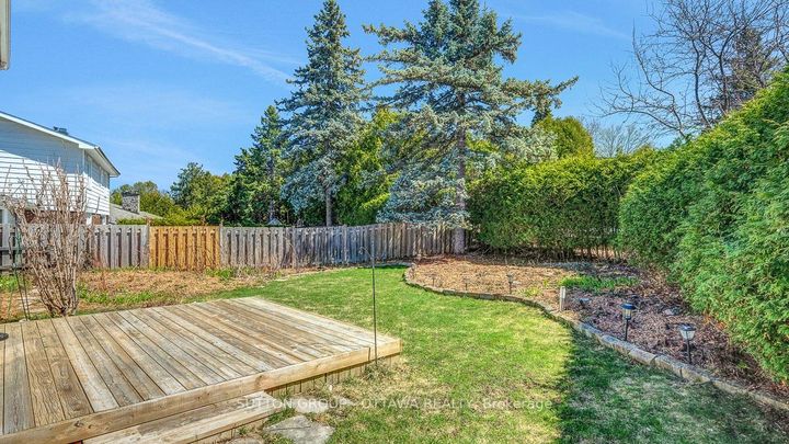 Photo 46 at 38 Beaver Ridge, Nepean (City View/Skyline/Fisher Heights/Parkwood Hills), Ottawa