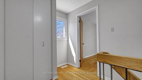 Photo 24 at 38 Beaver Ridge, Nepean (City View/Skyline/Fisher Heights/Parkwood Hills), Ottawa
