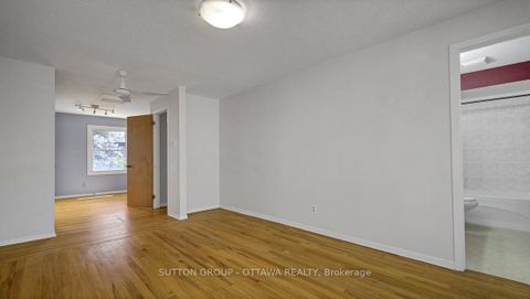 Photo 25 at 38 Beaver Ridge, Nepean (City View/Skyline/Fisher Heights/Parkwood Hills), Ottawa