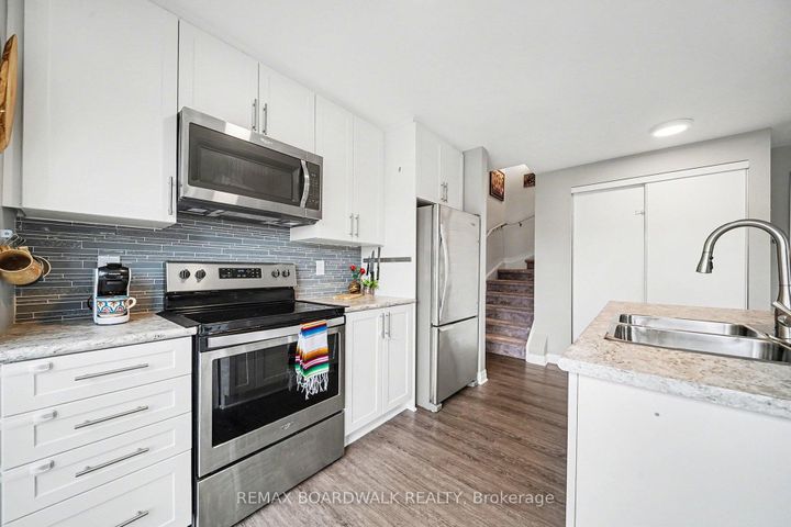 Photo 11 at 36 - 454 Via Verona Street, Nepean (Longfields), Ottawa