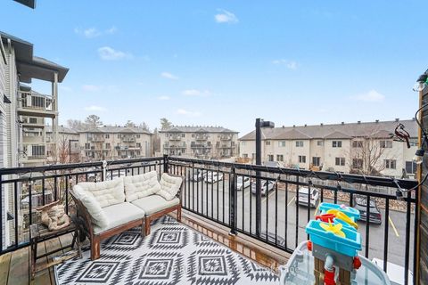 Photo 25 at 36 - 454 Via Verona Street, Nepean (Longfields), Ottawa