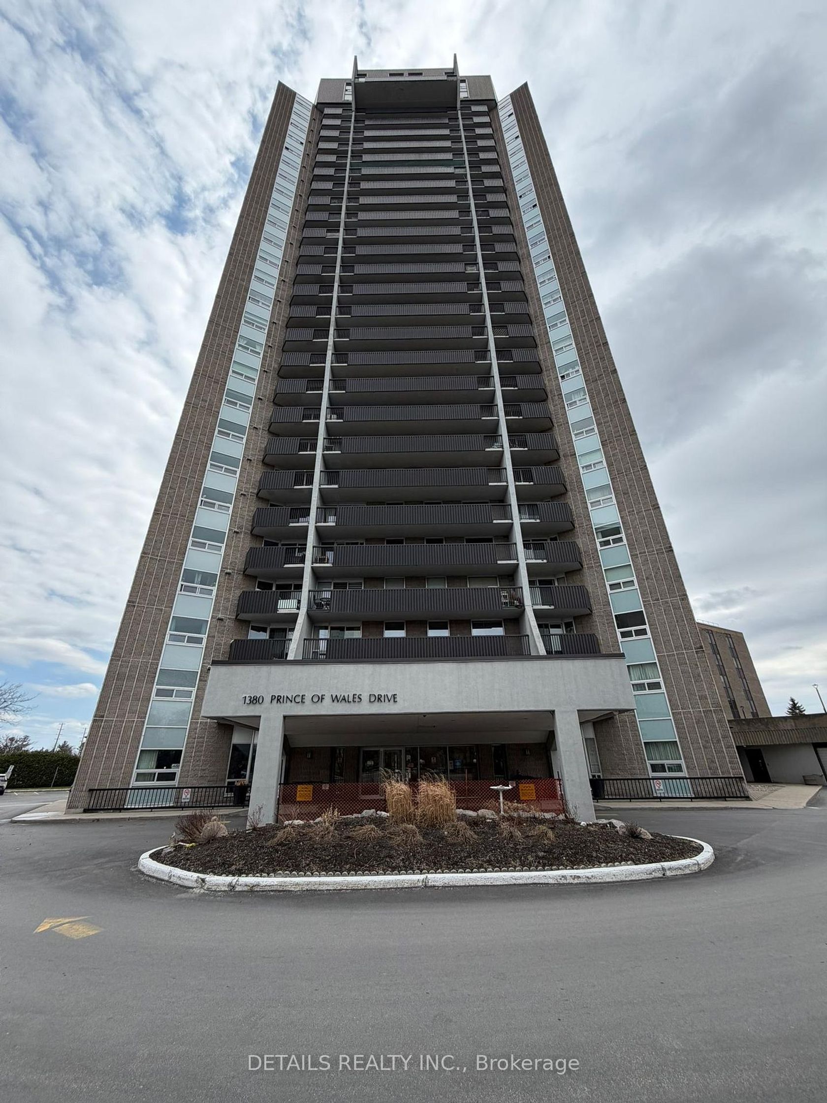 1380 Prince Of Wales Drive, Nepean (Carleton Square), Ottawa 