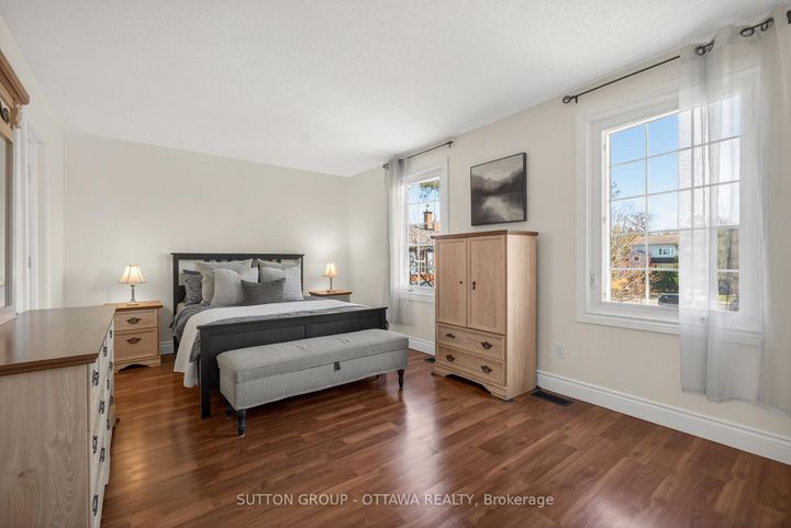 Photo 16 at 285 Monterey Drive, Nepean (Leslie Park), Ottawa