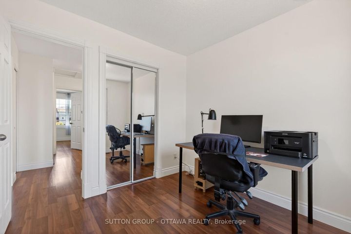 Photo 20 at 285 Monterey Drive, Nepean (Leslie Park), Ottawa