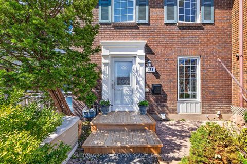 Photo 1 at 285 Monterey Drive, Nepean (Leslie Park), Ottawa