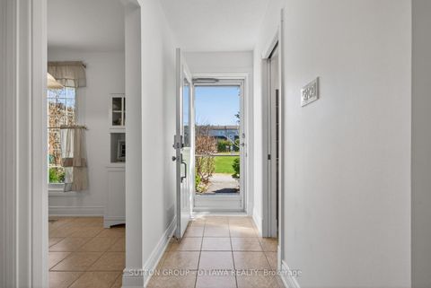 Photo 2 at 285 Monterey Drive, Nepean (Leslie Park), Ottawa