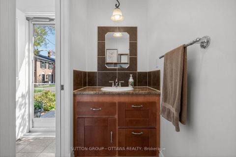 Photo 4 at 285 Monterey Drive, Nepean (Leslie Park), Ottawa