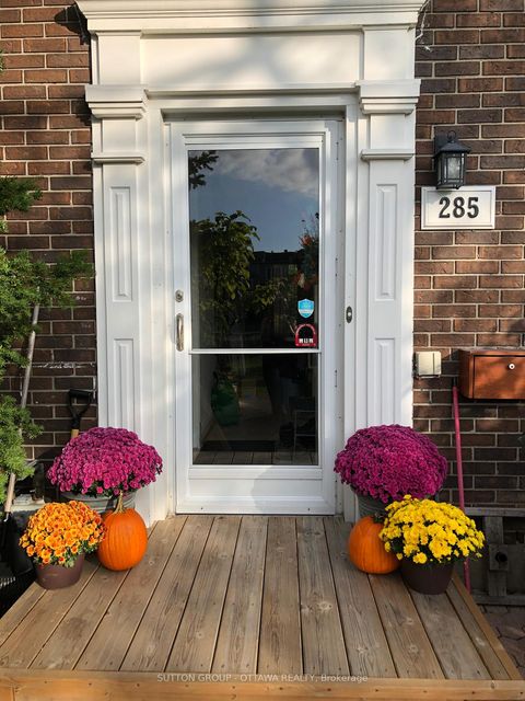 Photo 35 at 285 Monterey Drive, Nepean (Leslie Park), Ottawa