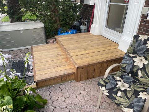 Photo 39 at 285 Monterey Drive, Nepean (Leslie Park), Ottawa