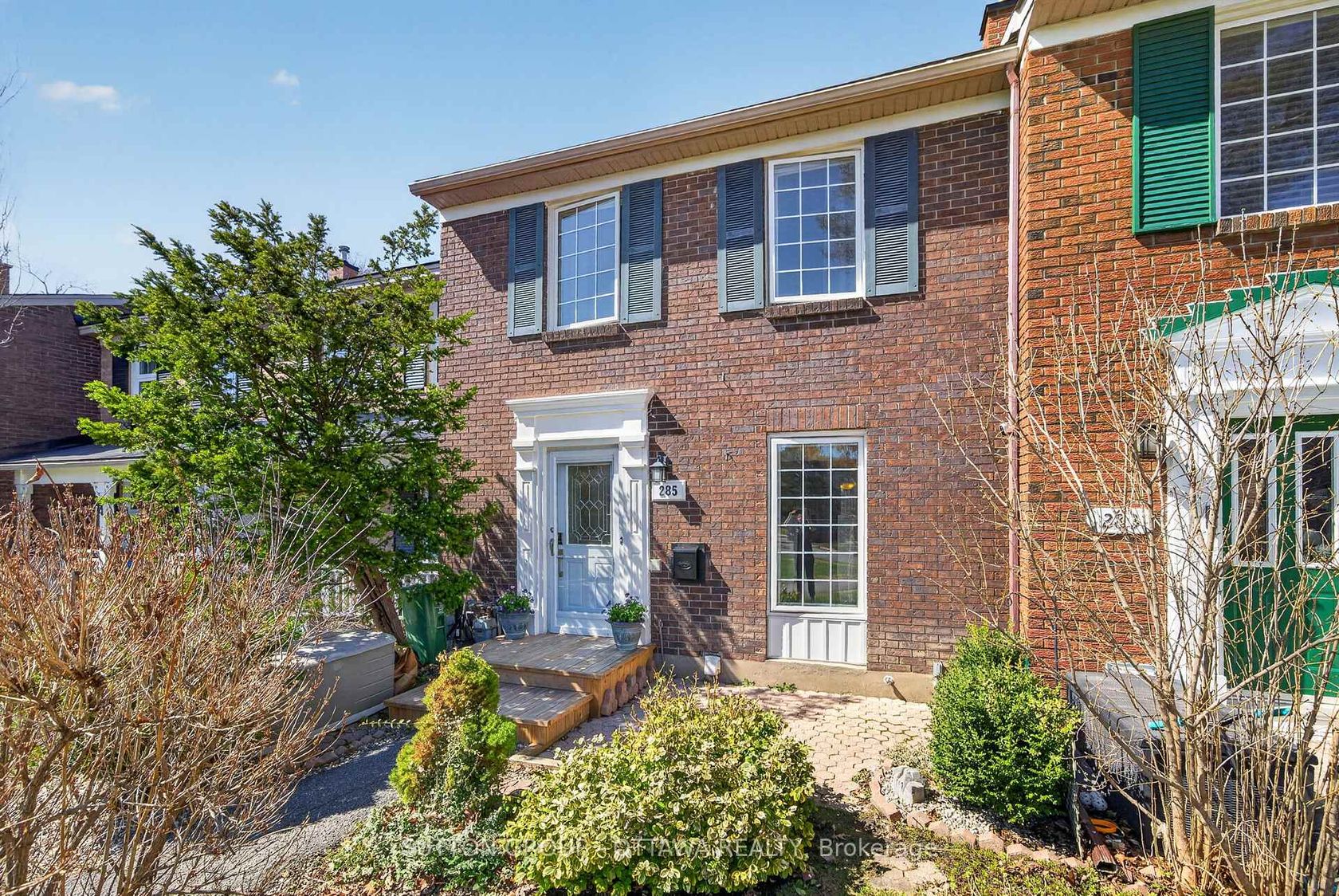 285 Monterey Drive, Nepean (Leslie Park), Ottawa 