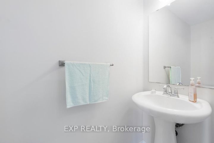 Photo 13 at D - 3705 Riverbreeze Street, Nepean (Half Moon Bay), Ottawa