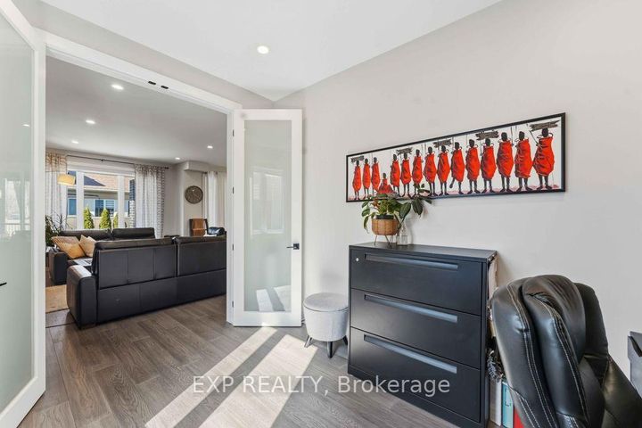 Photo 12 at 937 Falaise Road, Nepean (Carleton Heights), Ottawa
