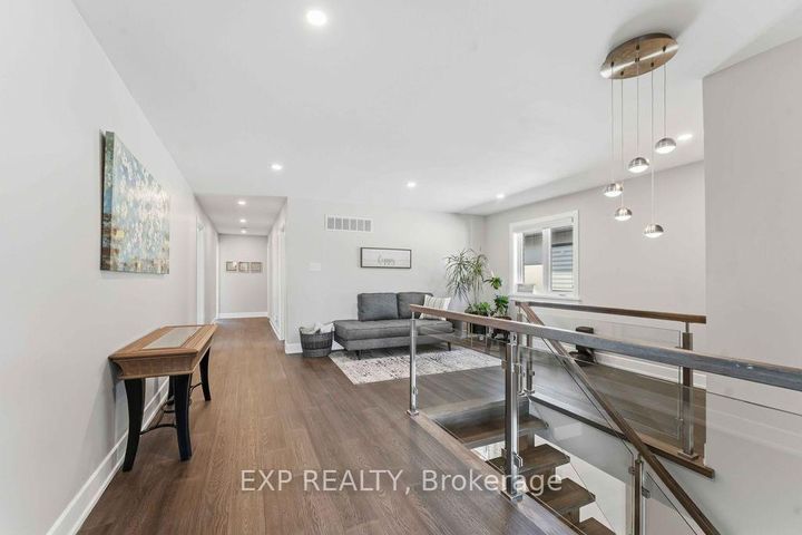 Photo 17 at 937 Falaise Road, Nepean (Carleton Heights), Ottawa