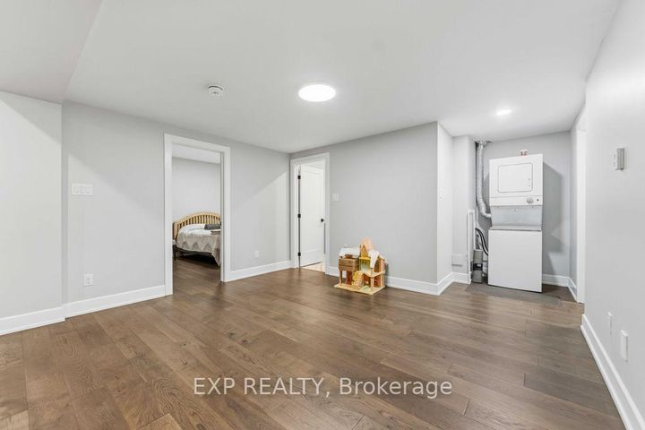 Photo 40 at 937 Falaise Road, Nepean (Carleton Heights), Ottawa