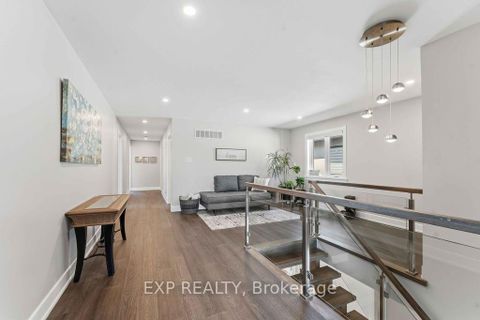 Photo 17 at 937 Falaise Road, Nepean (Carleton Heights), Ottawa