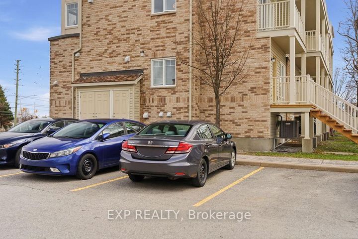 Photo 33 at 32 - 2621 Longfields Drive, Nepean (Stonebridge), Ottawa