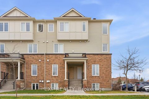 Photo 1 at 32 - 2621 Longfields Drive, Nepean (Stonebridge), Ottawa