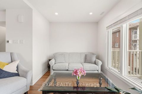 Photo 9 at 32 - 2621 Longfields Drive, Nepean (Stonebridge), Ottawa