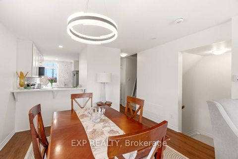 Photo 11 at 32 - 2621 Longfields Drive, Nepean (Stonebridge), Ottawa