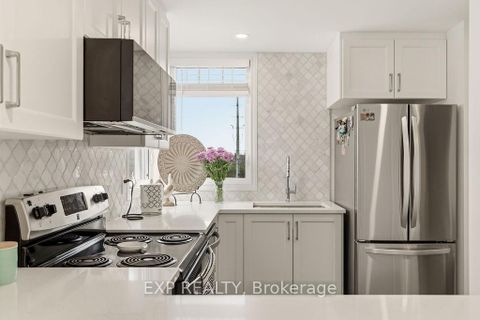 Photo 13 at 32 - 2621 Longfields Drive, Nepean (Stonebridge), Ottawa