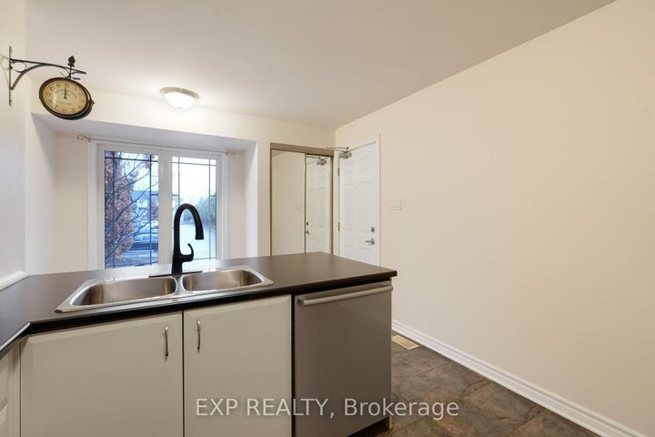 Photo 2 at 201 - 201 Paseo Private, Nepean (Centrepointe), Ottawa