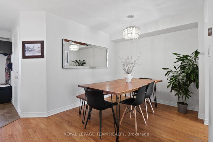 Photo 4 at 14 Sedona Street, Nepean (Longfields), Ottawa