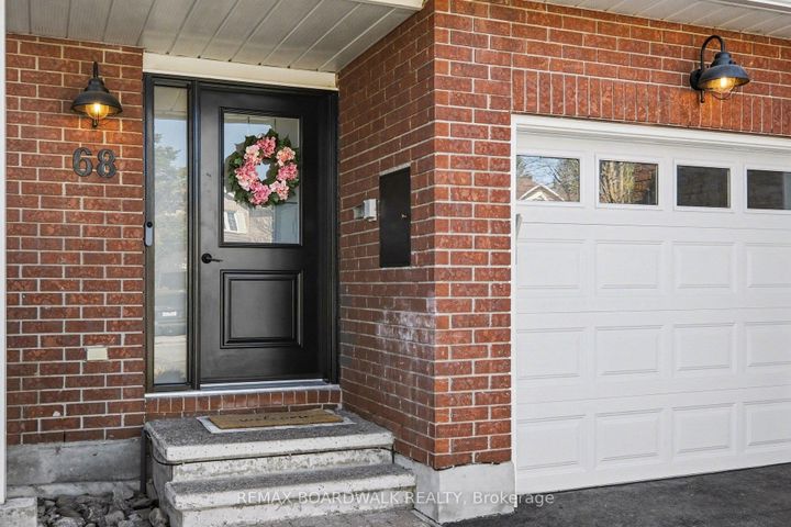 Photo 4 at 68 Houlahan Street, Nepean (Heritage Park), Ottawa