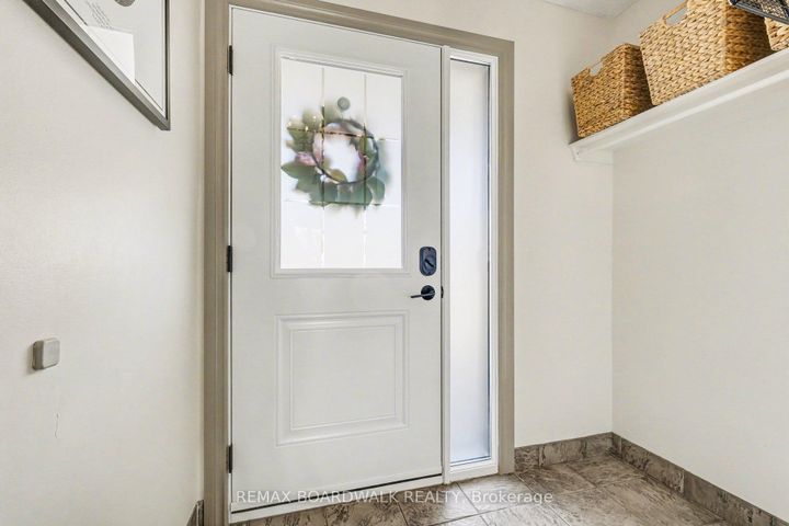 Photo 5 at 68 Houlahan Street, Nepean (Heritage Park), Ottawa