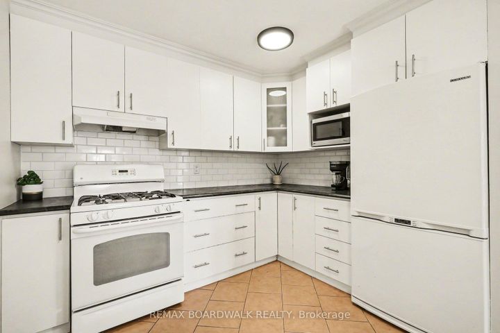 Photo 9 at 68 Houlahan Street, Nepean (Heritage Park), Ottawa