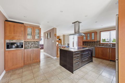 Photo 7 at 23 Riverbrook Road, Nepean (Arlington Woods), Ottawa