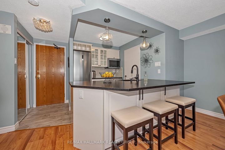Photo 5 at 704 - 80 Sandcastle Drive, Nepean (Leslie Park), Ottawa