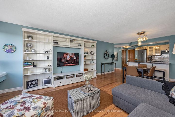 Photo 16 at 704 - 80 Sandcastle Drive, Nepean (Leslie Park), Ottawa