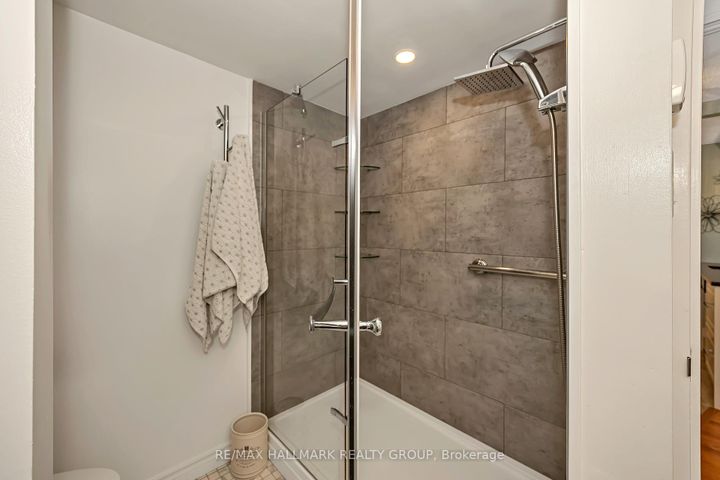 Photo 23 at 704 - 80 Sandcastle Drive, Nepean (Leslie Park), Ottawa