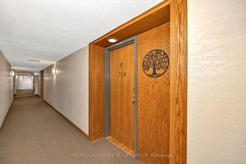 Photo 3 at 704 - 80 Sandcastle Drive, Nepean (Leslie Park), Ottawa