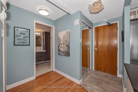 Photo 4 at 704 - 80 Sandcastle Drive, Nepean (Leslie Park), Ottawa