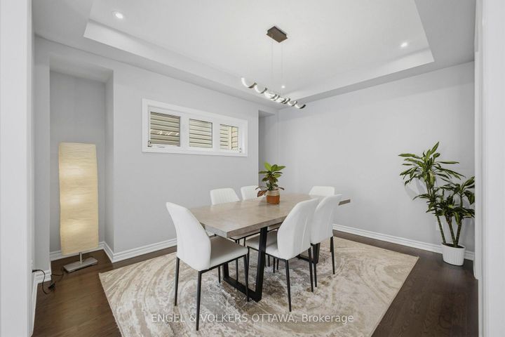 Photo 12 at 139 Switch Grass Crescent, Nepean (Half Moon Bay), Ottawa