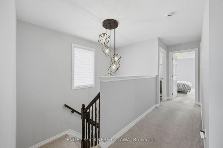 Photo 13 at 139 Switch Grass Crescent, Nepean (Half Moon Bay), Ottawa