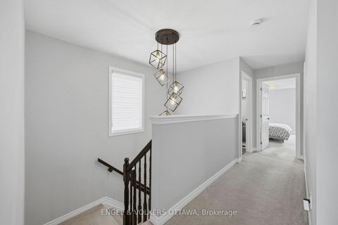 Photo 13 at 139 Switch Grass Crescent, Nepean (Half Moon Bay), Ottawa
