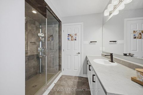 Photo 19 at 139 Switch Grass Crescent, Nepean (Half Moon Bay), Ottawa