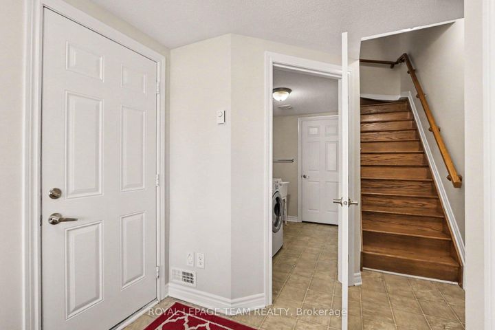 Photo 4 at 2100 Madrid Avenue, Nepean (Heritage Park), Ottawa