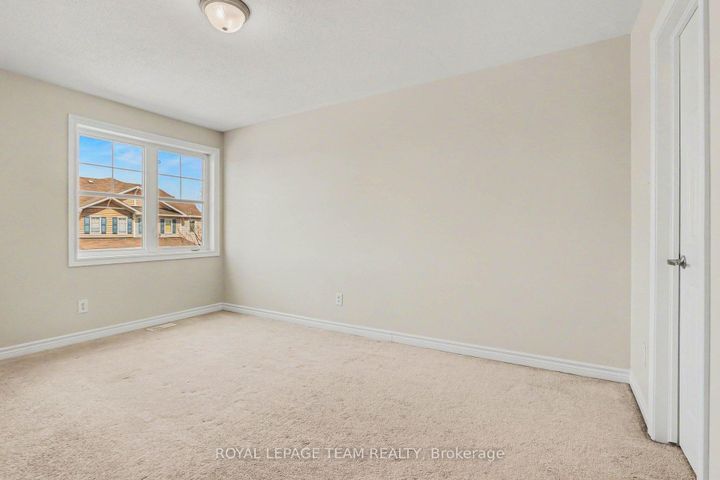 Photo 22 at 2100 Madrid Avenue, Nepean (Heritage Park), Ottawa