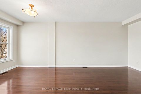 Photo 7 at 2100 Madrid Avenue, Nepean (Heritage Park), Ottawa