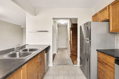 Photo 14 at 2100 Madrid Avenue, Nepean (Heritage Park), Ottawa