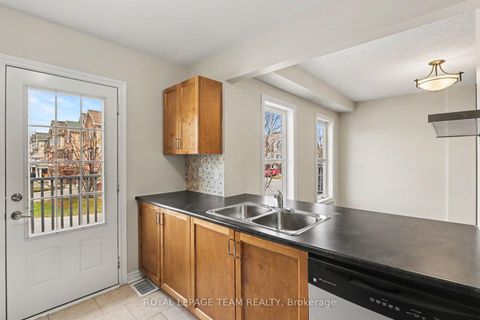 Photo 16 at 2100 Madrid Avenue, Nepean (Heritage Park), Ottawa