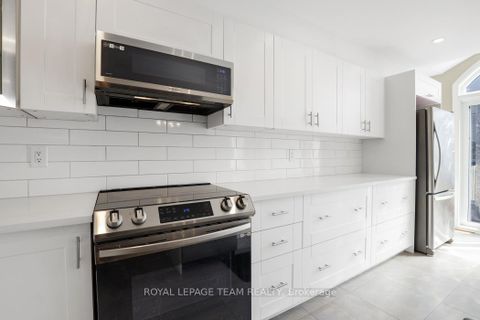 Photo 12 at 576 Chardonnay Drive, Avalon East, Orleans
