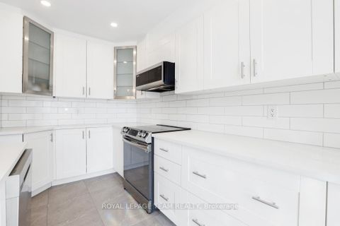 Photo 14 at 576 Chardonnay Drive, Avalon East, Orleans