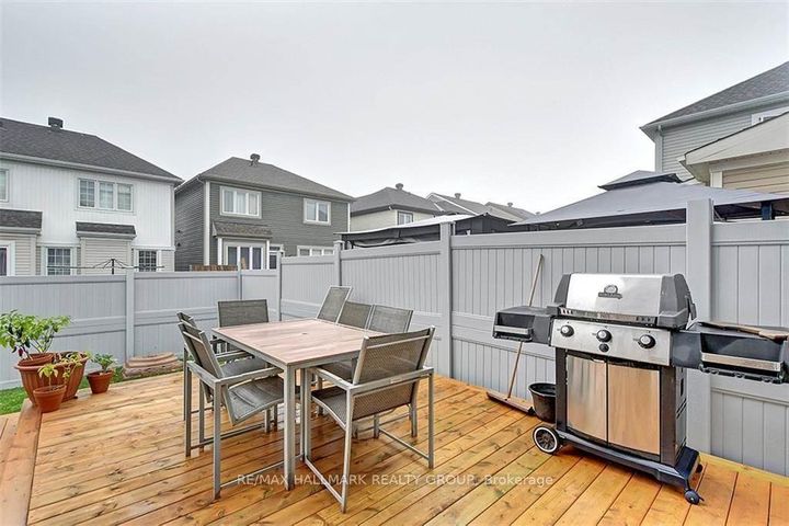 Photo 25 at 81 Switch Grass Crescent, Nepean (Half Moon Bay), Ottawa