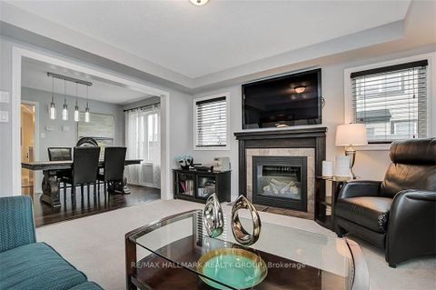 Photo 5 at 81 Switch Grass Crescent, Nepean (Half Moon Bay), Ottawa