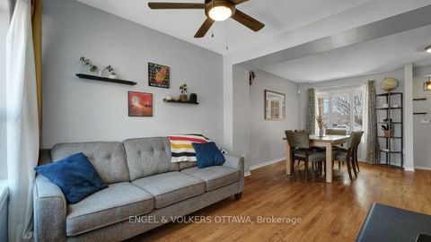 Photo 6 at 19 Mullcraft Crescent, Nepean (Longfields), Ottawa