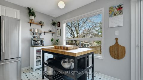 Photo 14 at 19 Mullcraft Crescent, Nepean (Longfields), Ottawa